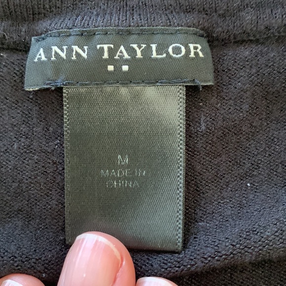 Ann Taylor Stretch Knit Cowl Neck Sweater Black M - Picture 3 of 4